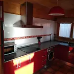 Casa Con Piscina Solo Aceptamos Familias Y Parejas No Grupos Jovenes בית נופש *