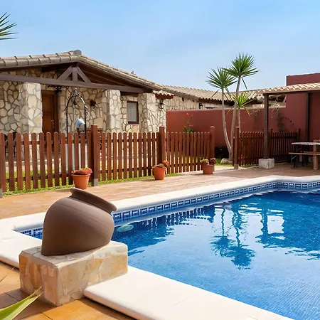 Casa Con Piscina Solo Aceptamos Familias Y Parejas No Grupos Jovenes * Conil De La Frontera