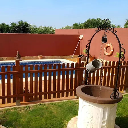 Casa Con Piscina Solo Aceptamos Familias Y Parejas No Grupos Jovenes