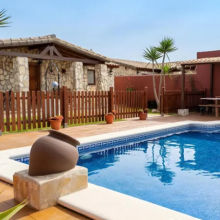 Casa Con Piscina Solo Aceptamos Familias Y Parejas No Grupos Jovenes Σπίτι διακοπών