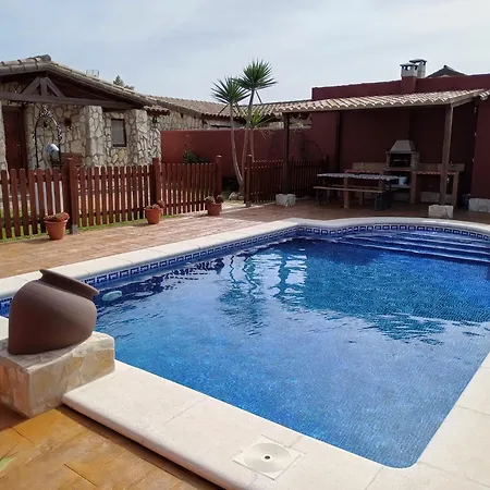 Feriehus Casa Con Piscina Solo Aceptamos Familias Y Parejas No Grupos Jovenes Conil De La Frontera